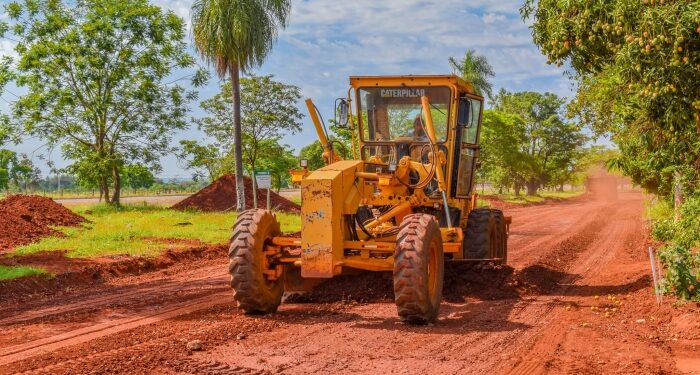 Obras de pavimentação da Avenida Camargo Correia continuam