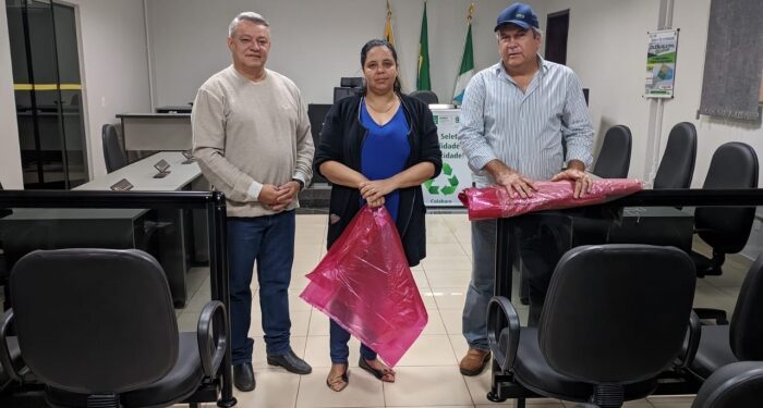 Prefeitura de Selvíria já distribuí sacos para incentivar a coleta de lixo reciclável