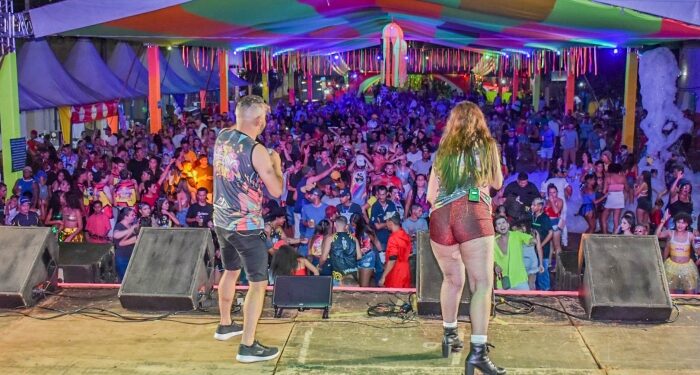 Primeira noite do “Selva Folia” atrai grande público