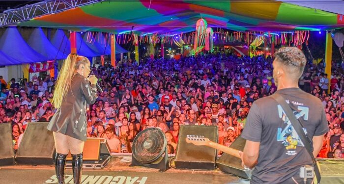 Com grande público, Mariana Fagundes encerra o “Selva Folia”