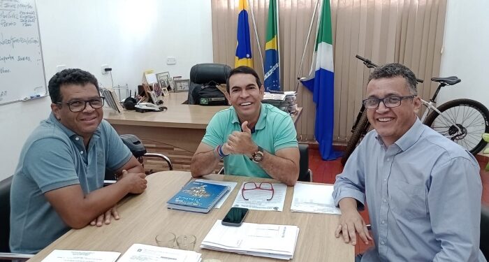 José Fernando e Jaime se reúnem com o coordenador regional da Casa Civil do MS