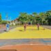 Prefeitura pinta quadra esportiva para aulas da Melhor Idade