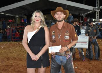 Peão de Inocência vence o Encontro de Cowboys de Selvíria
