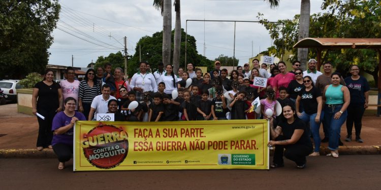 “Dia D” em Selvíria tem passeata, exposição e orientações contra a Dengue