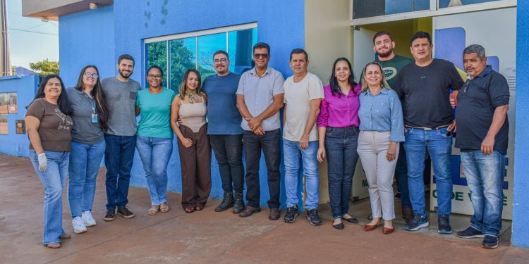 Jaime acompanha mutirão de oftalmologia na ESF de Selvíria